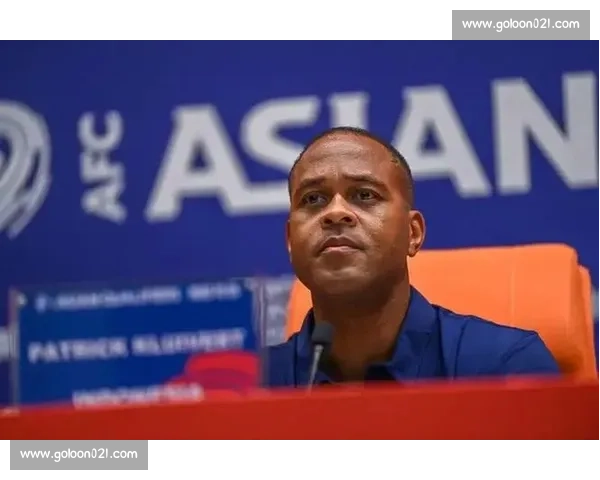 印尼经理发声：克鲁伊维特团队需重估，帅位危机升级